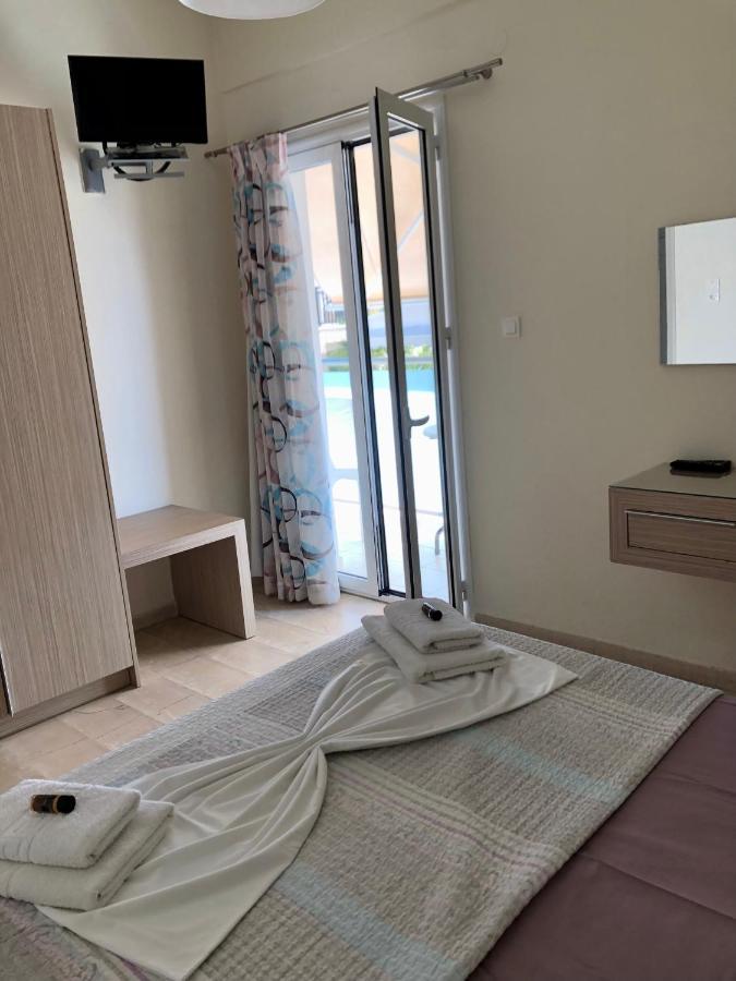 Angelica Studios And Apartments Agia Marina Dış mekan fotoğraf