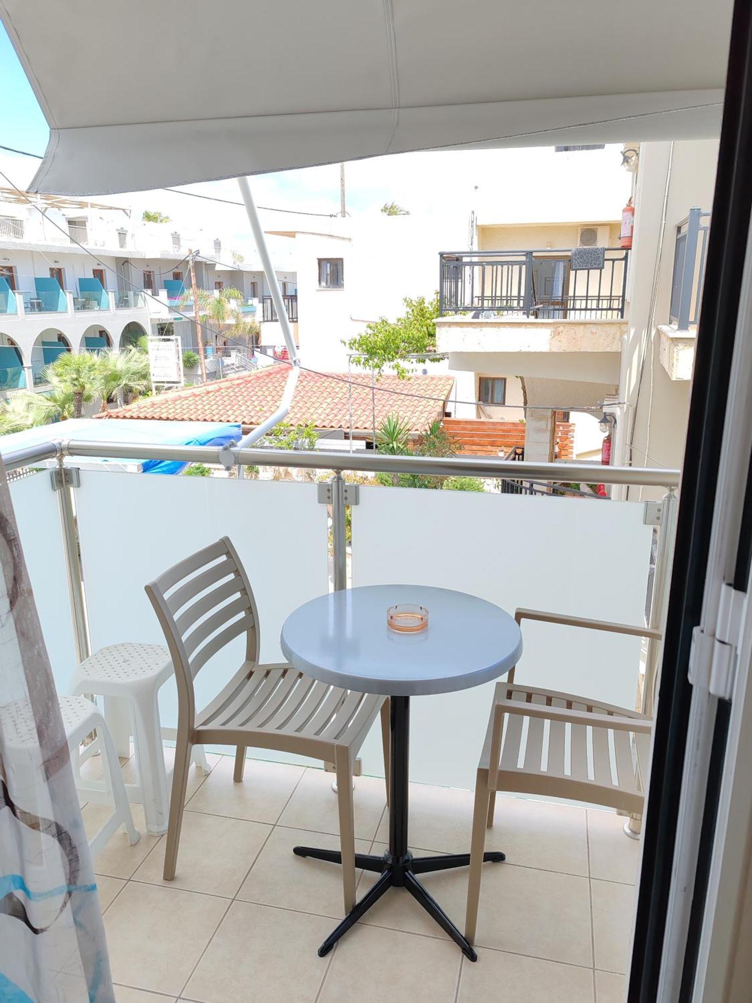 Angelica Studios And Apartments Agia Marina Dış mekan fotoğraf