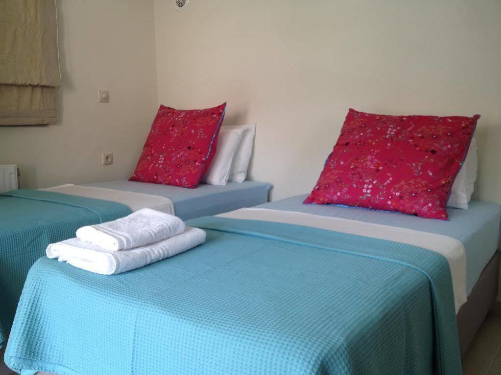 Angelica Studios And Apartments Agia Marina Dış mekan fotoğraf