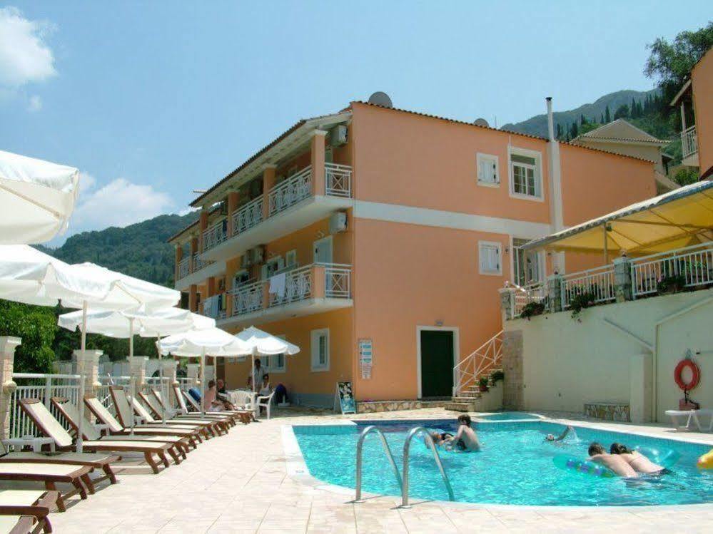 Angelica Studios And Apartments Agia Marina Dış mekan fotoğraf